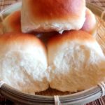 dinner rolls